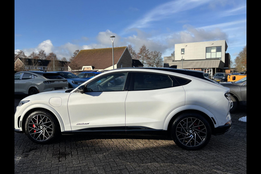 Ford Mustang Mach-E GT Extended AWD 98 kWh 486pk Adaptieve Cruise | Afneembare Trekhaak | Nederlandse Auto | Dealer onderhouden