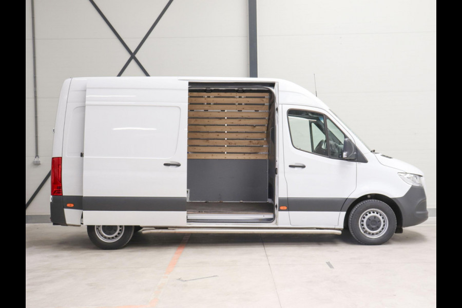 Mercedes-Benz Sprinter 315 1.9 CDI L2H2 RWD Automaat Cruise Navi Parkeersensoren