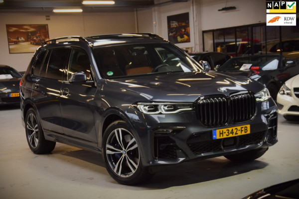 BMW X7 XDrive30d 6p. M-Pakket|1e Eig.|Org.NL|Panoramadak|Dealer Onderhouden