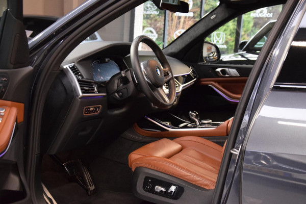BMW X7 XDrive30d 6p. M-Pakket|1e Eig.|Org.NL|Panoramadak|Dealer Onderhouden