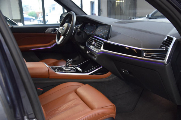 BMW X7 XDrive30d 6p. M-Pakket|1e Eig.|Org.NL|Panoramadak|Dealer Onderhouden