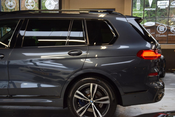 BMW X7 XDrive30d 6p. M-Pakket|1e Eig.|Org.NL|Panoramadak|Dealer Onderhouden