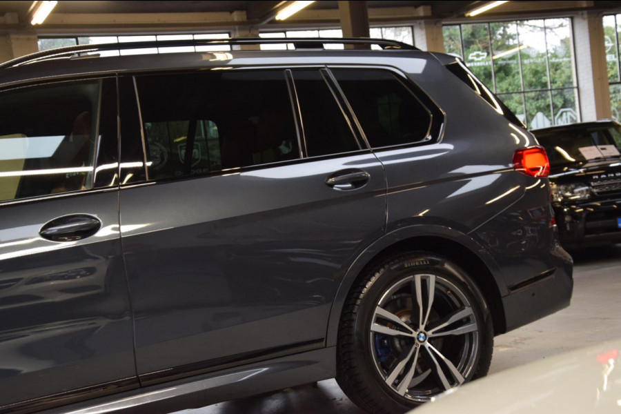 BMW X7 XDrive30d 6p. M-Pakket|1e Eig.|Org.NL|Panoramadak|Dealer Onderhouden