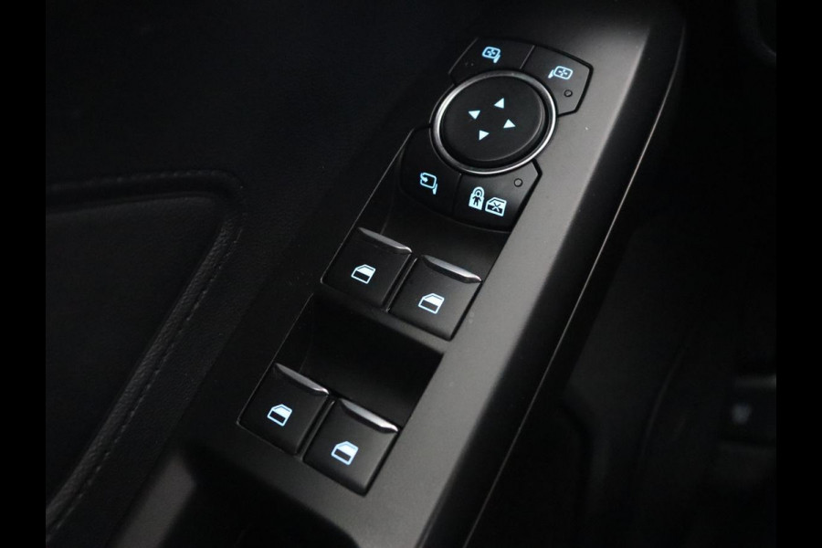 Ford Focus 1.5 EcoBoost ST Line X | Trekhaak | Adaptive cruise | Camera | Carplay | Digital Cockpit | Keyless | Full LED | Navigatie | Climate control