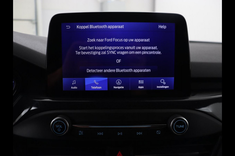 Ford Focus 1.5 EcoBoost ST Line X | Trekhaak | Adaptive cruise | Camera | Carplay | Digital Cockpit | Keyless | Full LED | Navigatie | Climate control