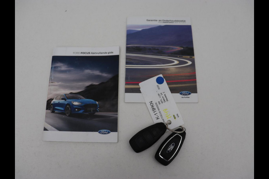 Ford Focus 1.5 EcoBoost ST Line X | Trekhaak | Adaptive cruise | Camera | Carplay | Digital Cockpit | Keyless | Full LED | Navigatie | Climate control