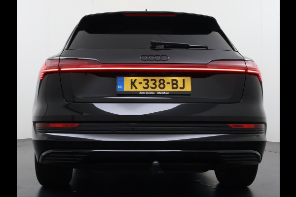 Audi e-tron 55 Quattro 95kWh 408PK Elektr.Leer+Verwarmd Pano-Dak Trekhaak Luchtvering Adap.Cruise Navi Ecc Stoelverwarming Business edition  SOH 93% LED Lmv Elek.Achterklep Privacy Glas Keyless Zwarte Hemel 1e Eigenaar 1.800KG Trekgewicht Zeer compleet! Volledig Dealer Onderhouden, net Beurt gehad bij Audi!