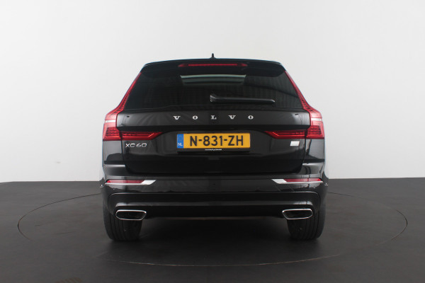 Volvo XC60 2.0 T6 Plug-in hybrid AWD Inscription 341pk/Trekhaak/Pano.schuif/Memory/Leer/ONYX BLACK/Apple CarPlay/Standverwarming