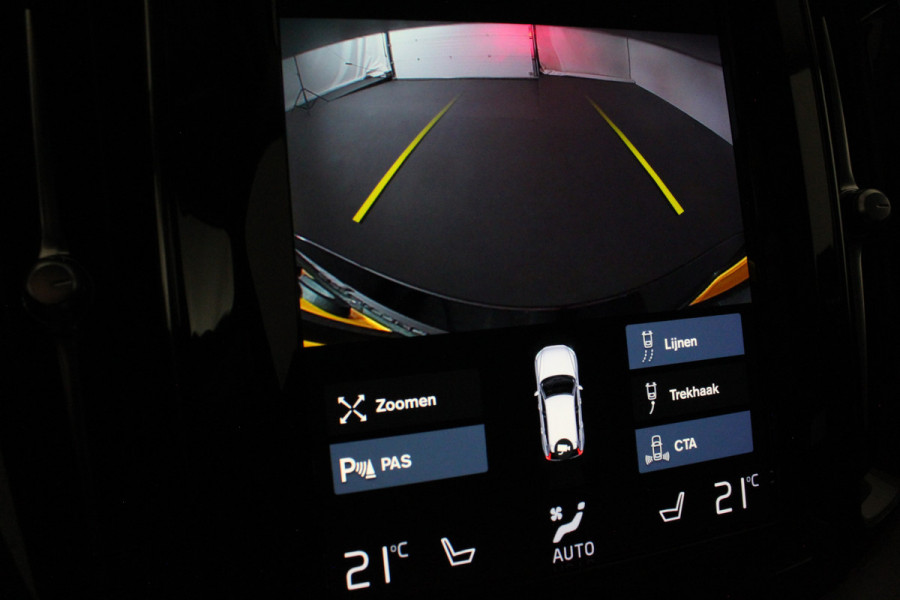 Volvo XC60 2.0 T6 Plug-in hybrid AWD Inscription 341pk/Trekhaak/Pano.schuif/Memory/Leer/ONYX BLACK/Apple CarPlay/Standverwarming