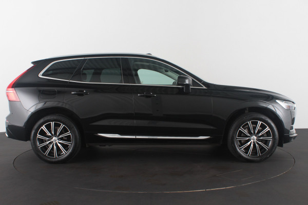 Volvo XC60 2.0 T6 Plug-in hybrid AWD Inscription 341pk/Trekhaak/Pano.schuif/Memory/Leer/ONYX BLACK/Apple CarPlay/Standverwarming