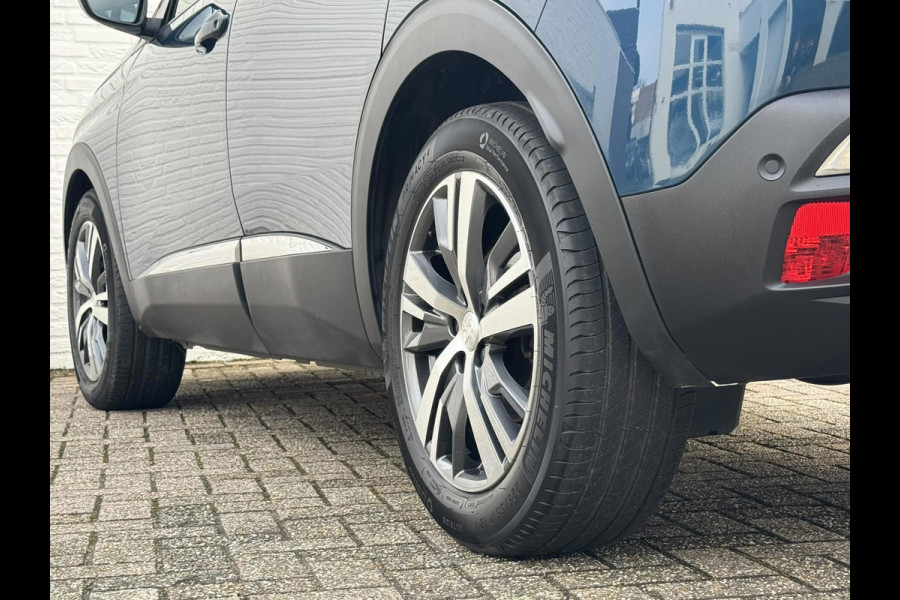 Peugeot 3008 1.2 PureTech Premium Automaat Trekhaak Cruise Climate Digitaal Dashboard Led 360 Camera Carplay Riem is vervangen