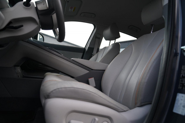 Hyundai NEXO FCEV | Verwarmde stoelen | Camera | Dealer onderhouden | Verwarmd stuurwiel | LED | Elek achterklep |
