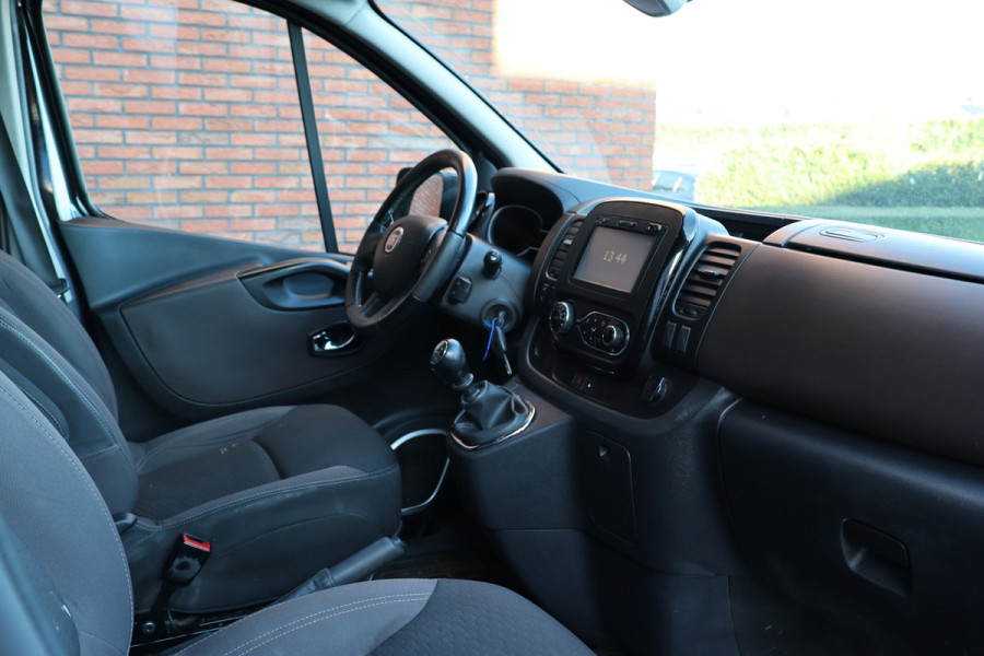 Fiat Talento 1.6 MJ EcoJet L2H1 DC | Dubbel Cabine | Camera | Navigatie | Cruise control | Trekhaak | Airco | Betimmering | Treeplanken | Euro 6 | Nieuwe APK | NL Auto