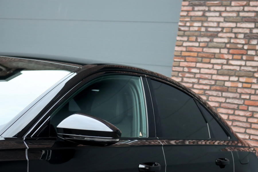 Audi A8 60 TFSI e Quattro S-Line | Luchtvering | ACC | Bang&Olufsen | Massage | Stoelventilatie | HUD | Zonnerollo's | Soft-Close | Hulppakket Tour + Plus | Voorklimatisering | Matrix-LED | Contourstoelen voor |