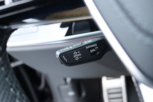 Audi A8 60 TFSI e Quattro S-Line | Luchtvering | ACC | Bang&Olufsen | Massage | Stoelventilatie | HUD | Zonnerollo's | Soft-Close | Hulppakket Tour + Plus | Voorklimatisering | Matrix-LED | Contourstoelen voor |