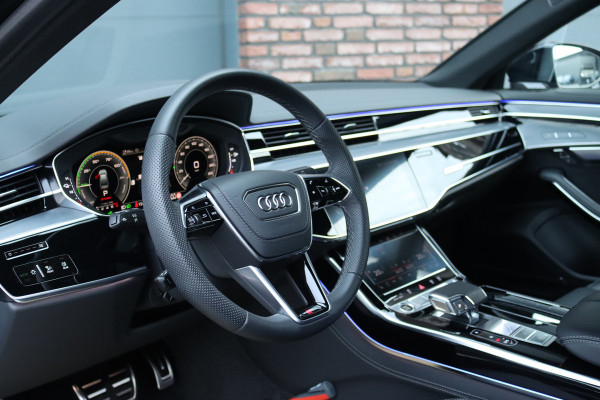 Audi A8 60 TFSI e Quattro S-Line | Luchtvering | ACC | Bang&Olufsen | Massage | Stoelventilatie | HUD | Zonnerollo's | Soft-Close | Hulppakket Tour + Plus | Voorklimatisering | Matrix-LED | Contourstoelen voor |