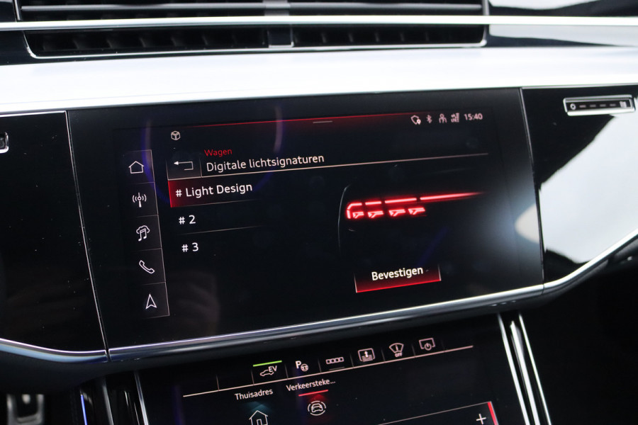 Audi A8 60 TFSI e Quattro S-Line | Luchtvering | ACC | Bang&Olufsen | Massage | Stoelventilatie | HUD | Zonnerollo's | Soft-Close | Hulppakket Tour + Plus | Voorklimatisering | Matrix-LED | Contourstoelen voor |