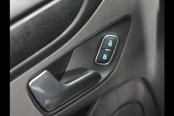 Ford Transit Custom 131pk Automaat L1H1 Parkeersensoren Cruisecontrol Airco Euro6 Bluetooth