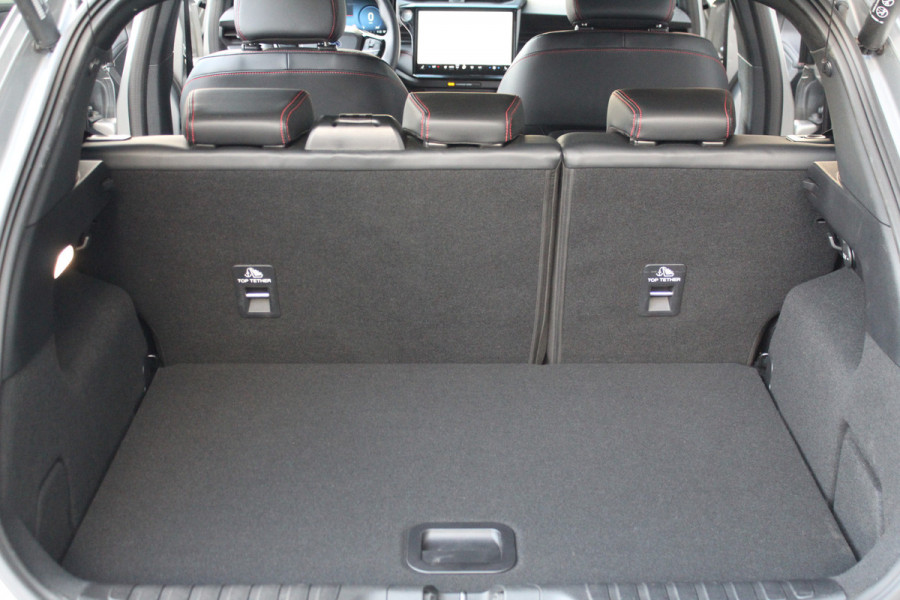 Ford Puma 1.0-125pk EcoBoost Mild Hybrid ST-Line X AUTOMAAT ! Nieuw model ! Fabrieksgarantie t/m 25-09-2028. Mooie, erg luxe hoogzitter ! Slechts 8.500 km ! Autm. airco, camera rondom, navigatie, telefoonvoorb., B&O soundsyst., metallic lak, LM wielen, LED verlichting, adaptieve cruise control etc.