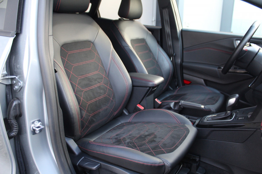 Ford Puma 1.0-125pk EcoBoost Mild Hybrid ST-Line X AUTOMAAT ! Nieuw model ! Fabrieksgarantie t/m 25-09-2028. Mooie, erg luxe hoogzitter ! Slechts 8.500 km ! Autm. airco, camera rondom, navigatie, telefoonvoorb., B&O soundsyst., metallic lak, LM wielen, LED verlichting, adaptieve cruise control etc.