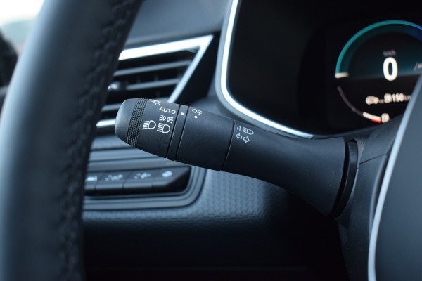 Mitsubishi Colt 1.6 HEV First Edition | Stuur- en Stoelverw. | Bose | Half Leer | 360 Cam