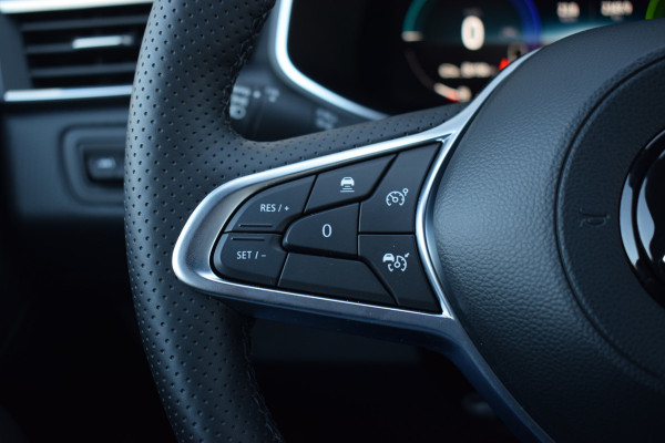 Mitsubishi Colt 1.6 HEV First Edition | Stuur- en Stoelverw. | Bose | Half Leer | 360 Cam