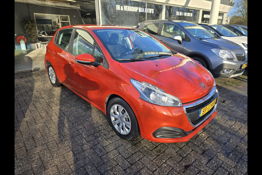 Peugeot 208 1.2 82PK Active | 1E EIGENAAR | AUTOMAAT | 12MND GARANTIE | NAVI | CRUISE | AIRCO |