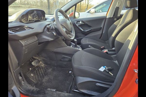 Peugeot 208 1.2 82PK Active | 1E EIGENAAR | AUTOMAAT | 12MND GARANTIE | NAVI | CRUISE | AIRCO |