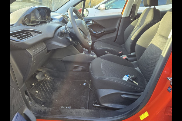 Peugeot 208 1.2 82PK Active | 1E EIGENAAR | AUTOMAAT | 12MND GARANTIE | NAVI | CRUISE | AIRCO |