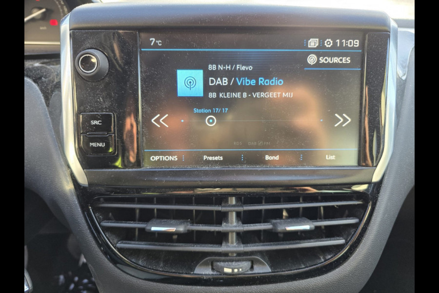 Peugeot 208 1.2 82PK Active | 1E EIGENAAR | AUTOMAAT | 12MND GARANTIE | NAVI | CRUISE | AIRCO |