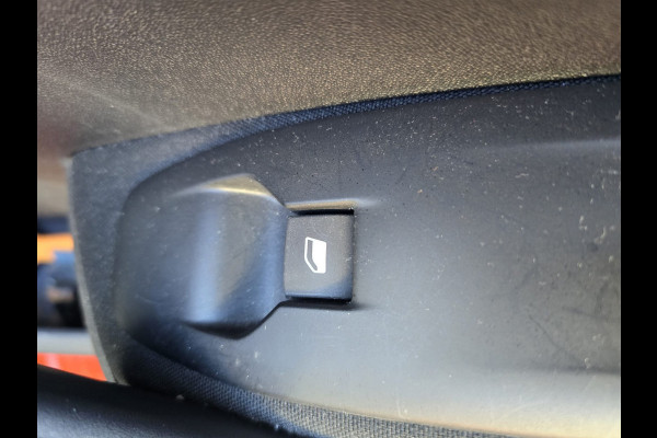 Peugeot 208 1.2 82PK Active | 1E EIGENAAR | AUTOMAAT | 12MND GARANTIE | NAVI | CRUISE | AIRCO |