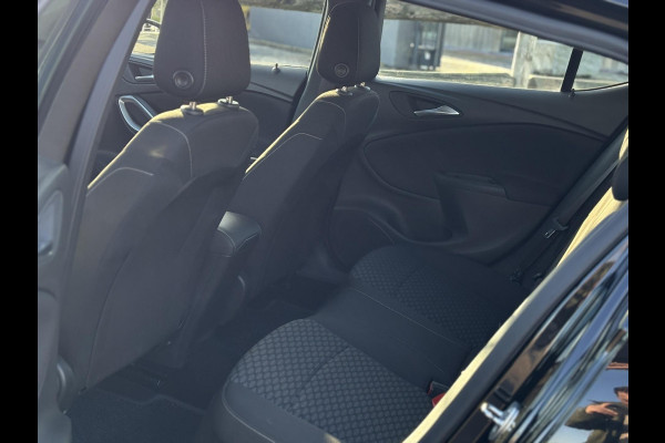 Opel Astra 1.2 Edition 2020 | Navi, Carplay/Android, PDC, Cruise, Licht/Regens., Afn. Trekhaak | Goed onderhouden |