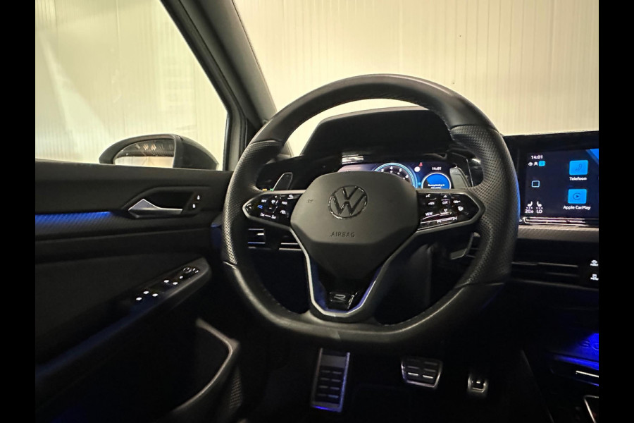 Volkswagen Golf 2.0 TSI R 4Motion | PANO | IQ LIGHTS | CAMERA | NIEUWSTAAT