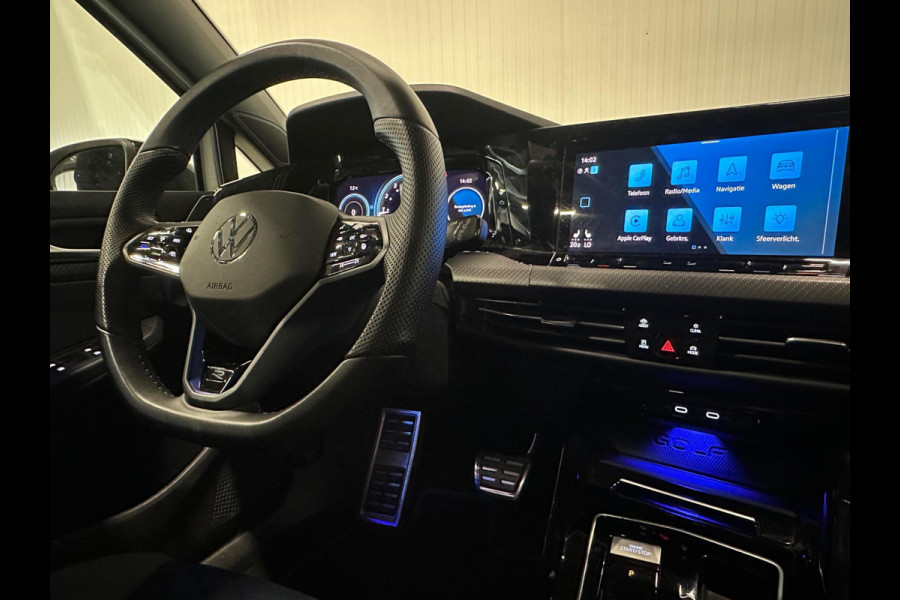 Volkswagen Golf 2.0 TSI R 4Motion | PANO | IQ LIGHTS | CAMERA | NIEUWSTAAT