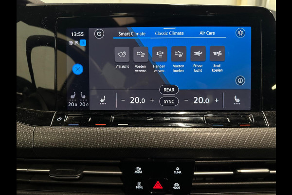 Volkswagen Golf 2.0 TSI R 4Motion | PANO | IQ LIGHTS | CAMERA | NIEUWSTAAT