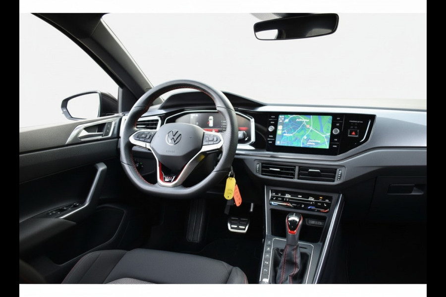 Volkswagen Polo 2.0 TSI GTI TSI 210PK DSG GTI-SPORT IQ-LIGHT/PDC/CARPLAY
