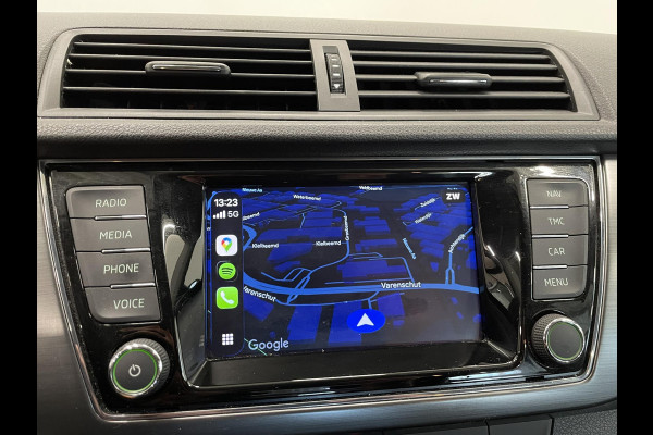 Škoda Fabia 1.0 TSI Business Edition Navigatie Apple Carplay/Android Auto Parkeersensoren achter Cruise Control Airco Lichtmetalen velgen