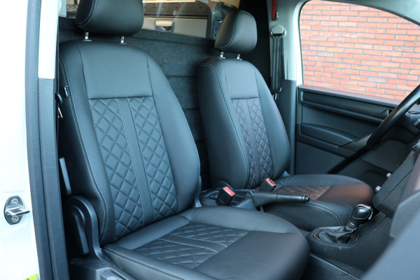 Volkswagen Caddy 2.0 TDI 150 PK L2H1 Maxi Highline | Koelwagen | L+R Schuifdeur | Bi-Xenon | ACC | Climate control | CarPlay | Navigatie | DAB | Trekhaak | Nieuwe APK | NL Auto