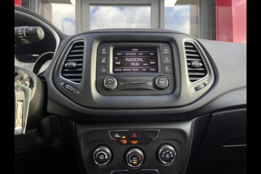 Jeep Compass 1.4T MultiAir 140 Sport | Trekhaak Meer foto's volgen!