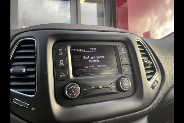 Jeep Compass 1.4T MultiAir 140 Sport | Trekhaak Meer foto's volgen!