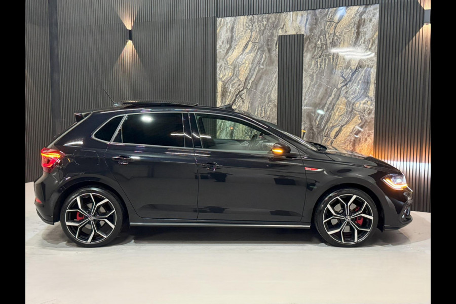 Volkswagen Polo 2.0 TSI GTI|PANO|KEYLESS|BLIND SPOT|SFEER|BOMVOL