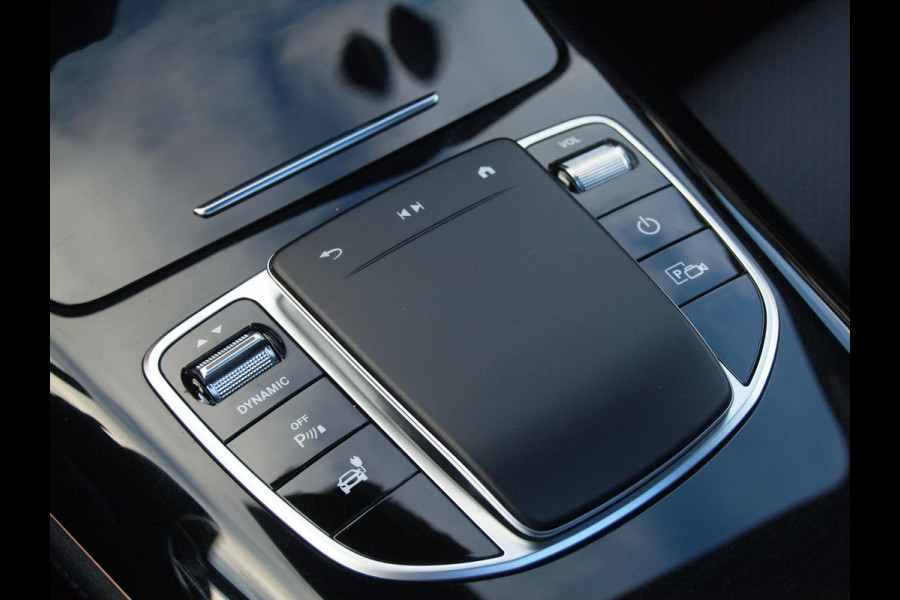 Mercedes-Benz EQC 400 4MATIC Business Solution Luxury 80 kWh | Head-Up Display | Burmester Audio | 360 Camera | Schuifdak | Trekhaak |