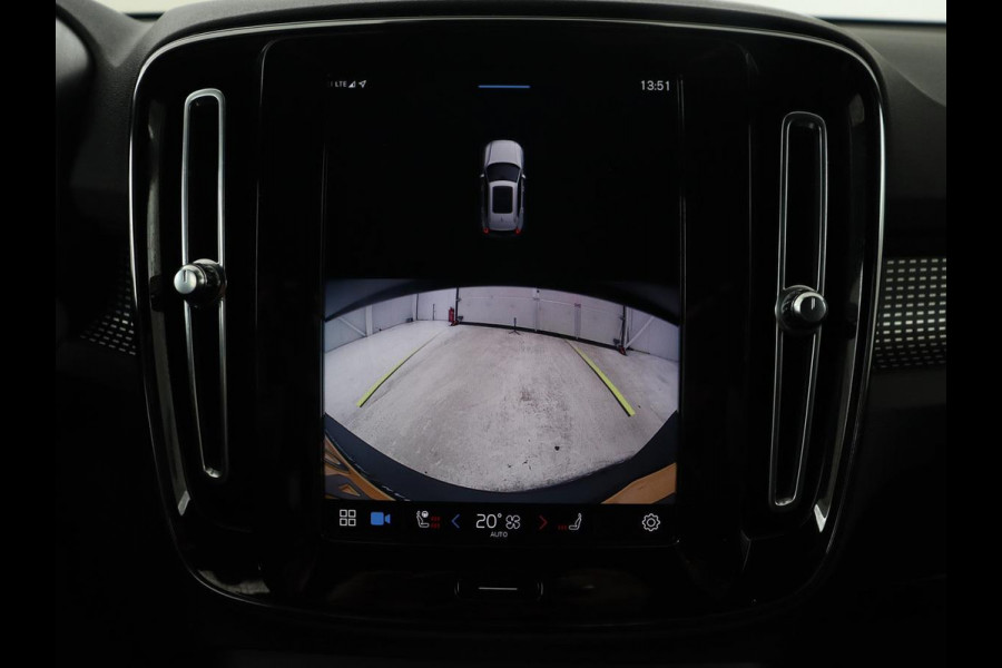 Volvo XC40 Recharge P8 AWD R Design | Stoel & stuurverwarming | Camera | Leder/Alcantara | Adaptive cruise | Keyless | Full LED | Navigatie | Harman/Kardon