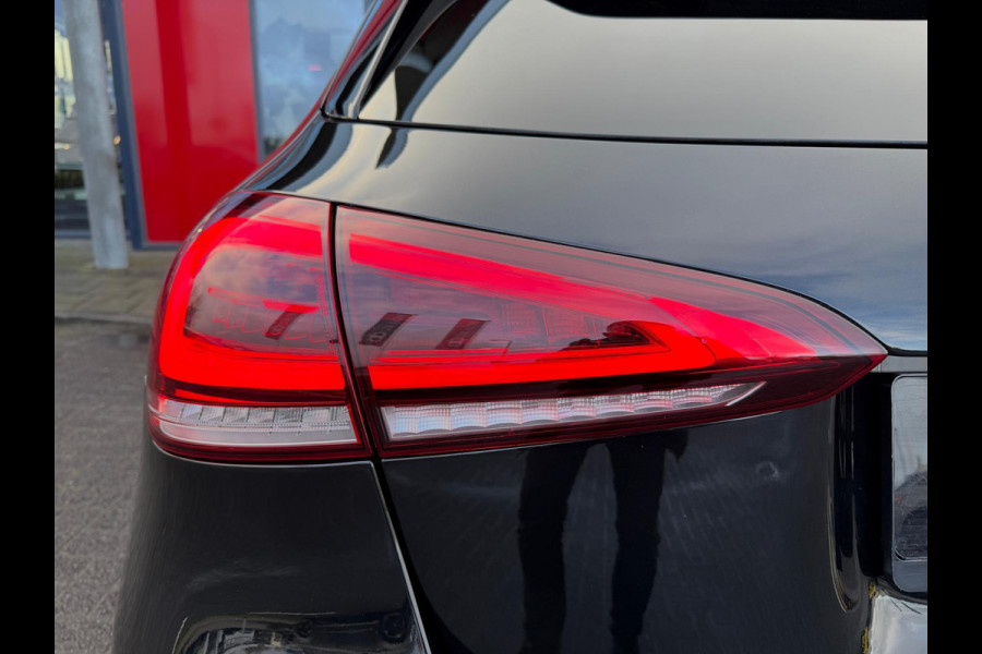 Mercedes-Benz A-Klasse AMG 35 4MATIC Prem AMG/PANO/360Cam/Full option