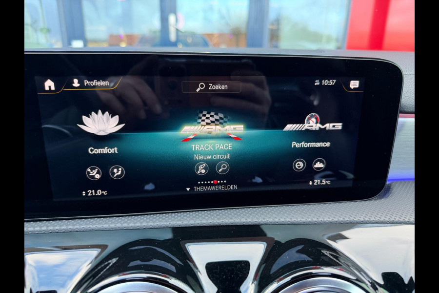 Mercedes-Benz A-Klasse AMG 35 4MATIC Prem AMG/PANO/360Cam/Full option