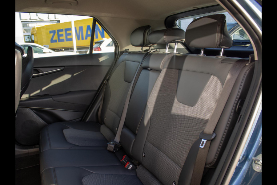 Kia Niro 1.6 GDi Hybrid DynamicLine | Navigatie | PDC | Achteruitrijcamera |