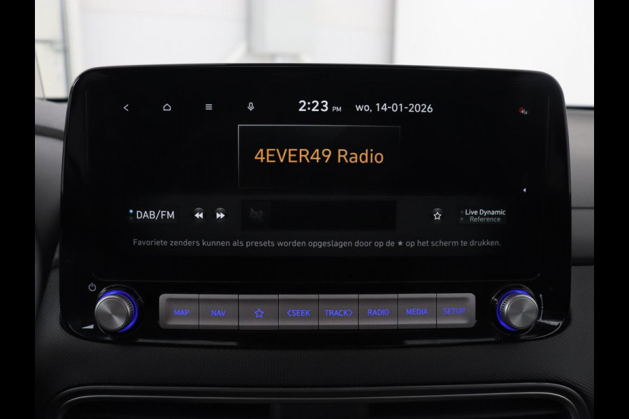 Hyundai Kona EV Limited 64 kWh | Schuifdak | Leder | Trekhaak | Stoelventilatie | Head-Up | Carplay | Warmtepomp | Achterbankverwarming | Navigatie | Camera | Full LED | Keyless