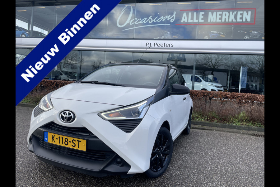 Toyota Aygo 1.0 VVT-i x-fun Airco - Bluetooth - Radio - Stuur multifunctioneel - Sportwielen 15 inch - All season banden - Elektrische ramen voor - Start/stop systeem