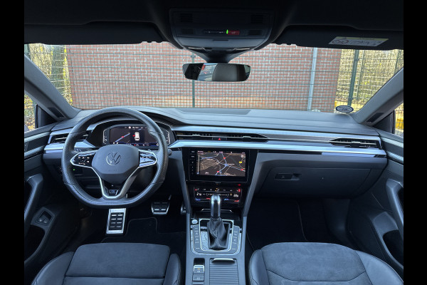 Volkswagen Arteon Shooting Brake eHYBRID 218PK DSG R-LINE BUSINESS+ TREKHAAK/360CAMERA/IQ-LIGHT