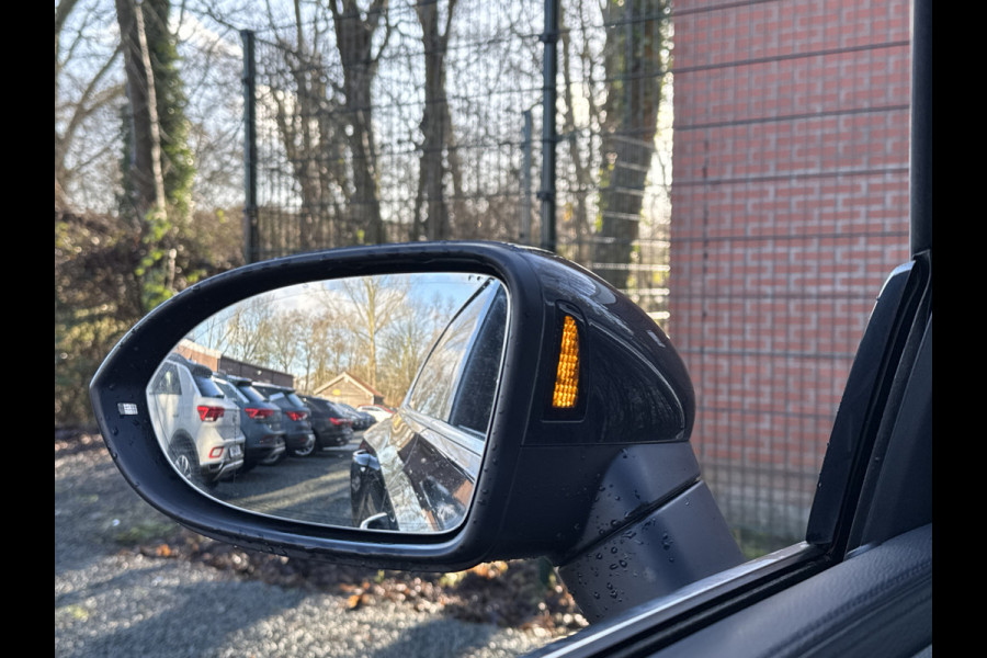 Volkswagen Arteon Shooting Brake eHYBRID 218PK DSG R-LINE BUSINESS+ TREKHAAK/360CAMERA/IQ-LIGHT